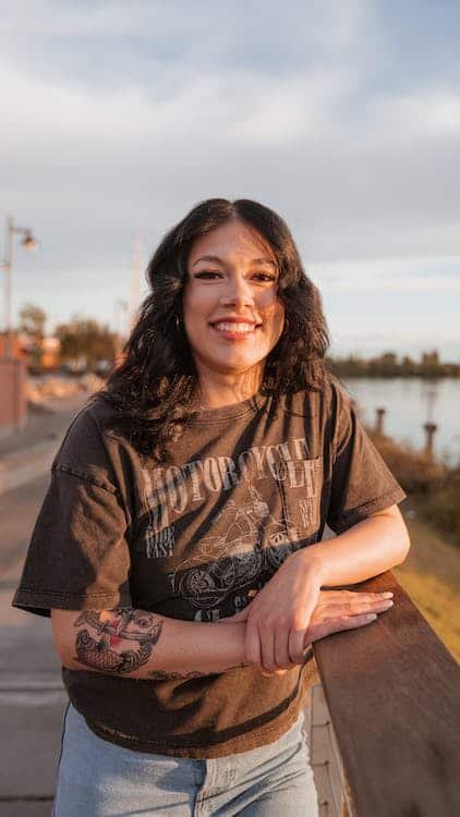 16 Types Of Customized T-Shirt Decorations That Women Love