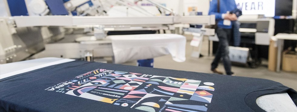 Understanding T-Shirt Printing Costs: A Breakdown